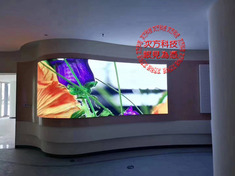 LED電視牆 弧形展示會場 P2